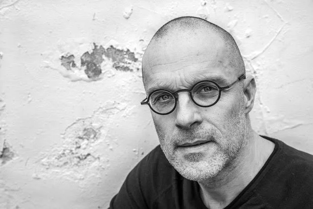 La chair et&nbsp;lalangue&nbsp;: nos parasites